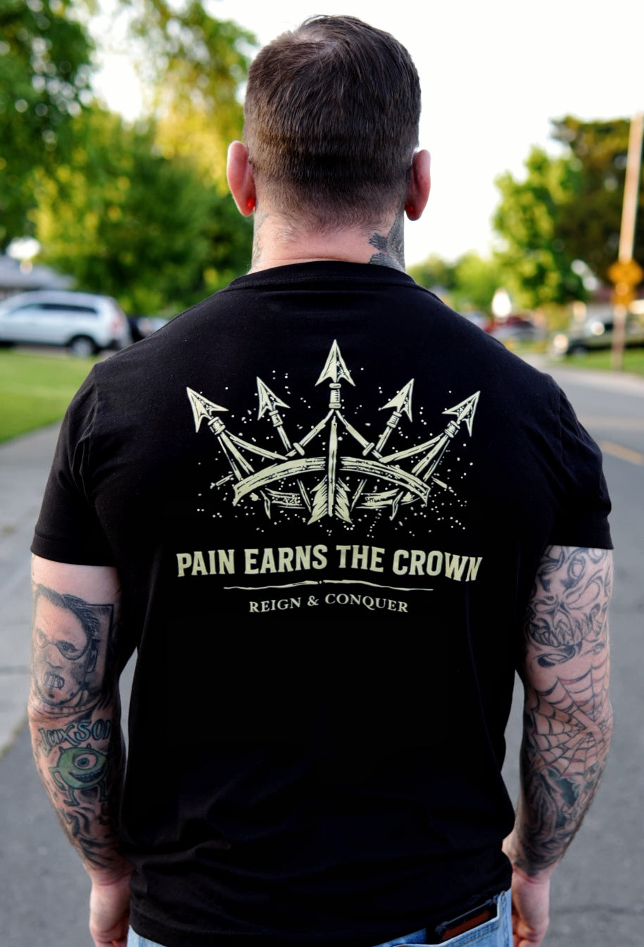 Pain Earns the Crown Tee