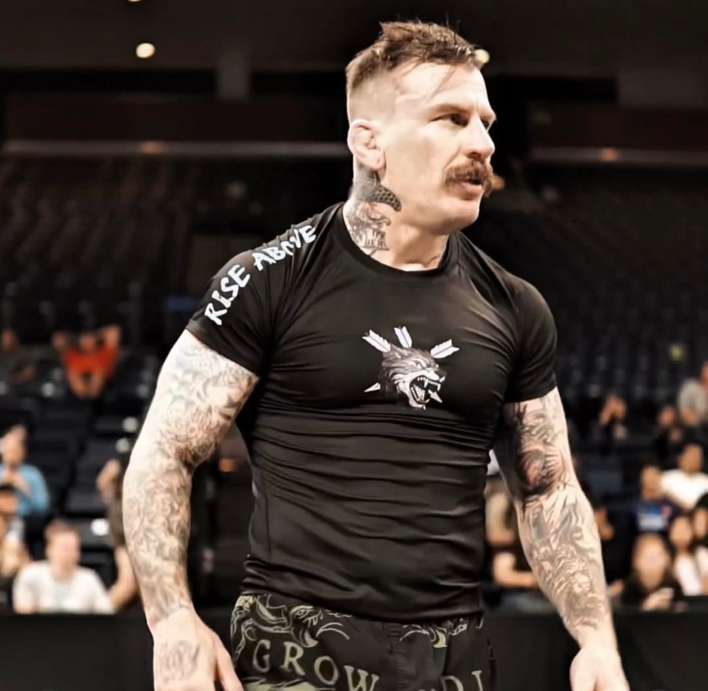 Rise Above - Rash Guard